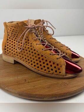 Musse & Cloud Aiden Perforated Suede Peep-Toe Sandals